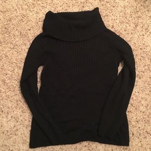 Black loft sweater size medium
